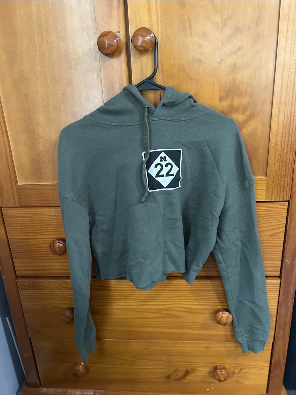 M22 Olive Green Cropped Hoodie